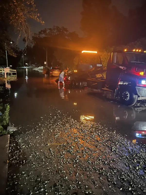Courtesy Towing - photo 2