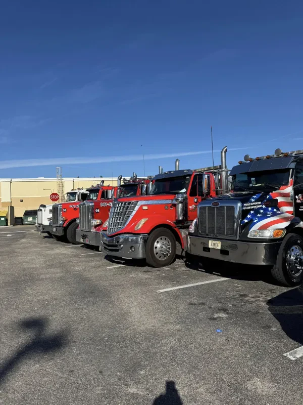 Prompt Towing Service - photo 3
