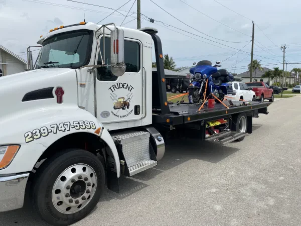 Trident Towing & Recovery - photo 3
