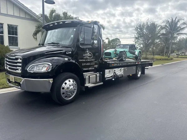 Cape Coral Towing & Recovery - photo 4
