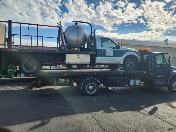 TNT Towing & Recovery Inc - photo 4