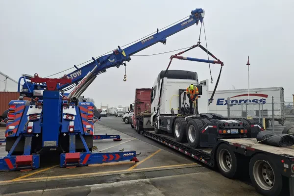 PRO-TOW Auburn 24 Hr Towing - photo 4