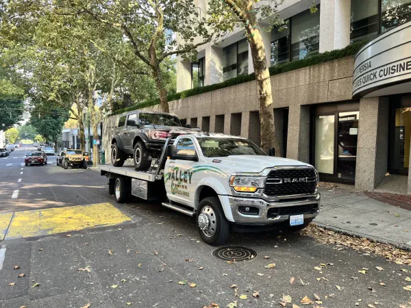Auburn Valley Towing - photo 3