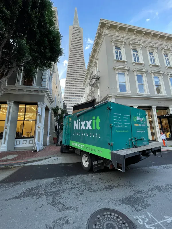 Nixxit Junk Removal - photo 3