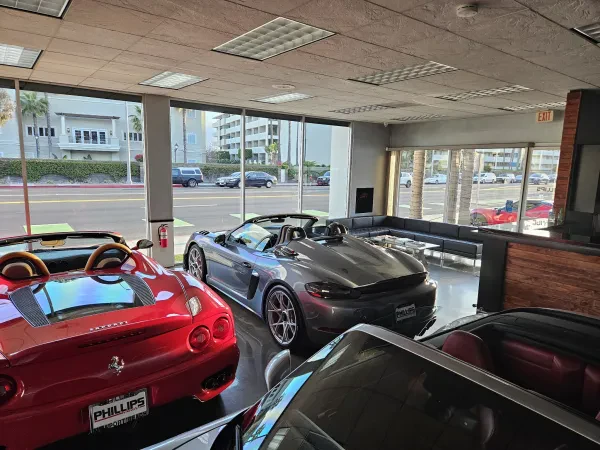 Phillips Auto - photo 3
