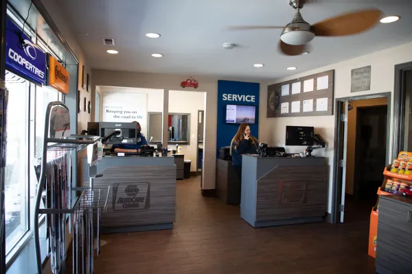 Troy Auto Care II - photo 4