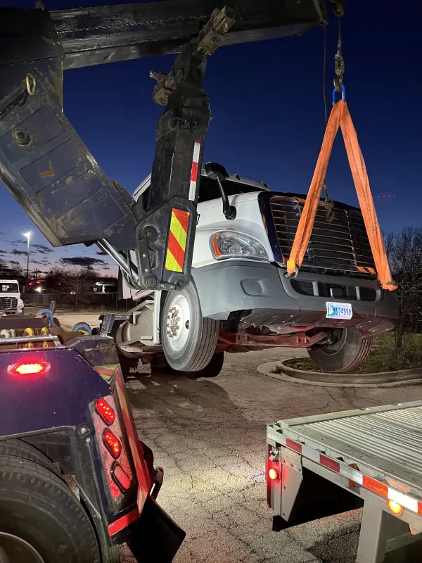 Ed's Heavy Duty Towing and Recovery - photo 3