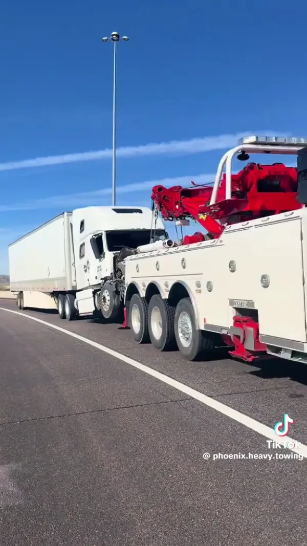 Phelps Towing Inc. - photo 2
