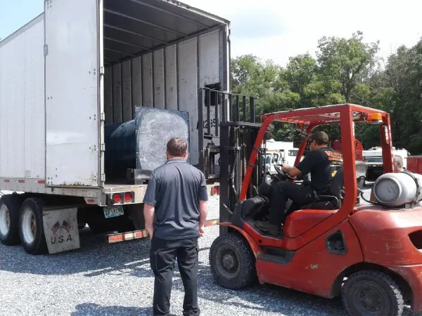 Vinny's Truck Repair & Towing - photo 3