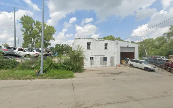 Franks Auto Parts Service & Sale - photo 4