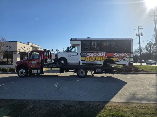 Bo's Shop & Towing - photo 3