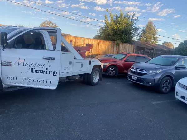 Magana's Towing - photo 2