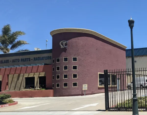C & J Auto Collision Parts and Glass - photo 4