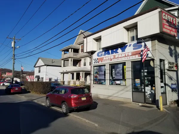 Gary's Auto Parts - photo 2