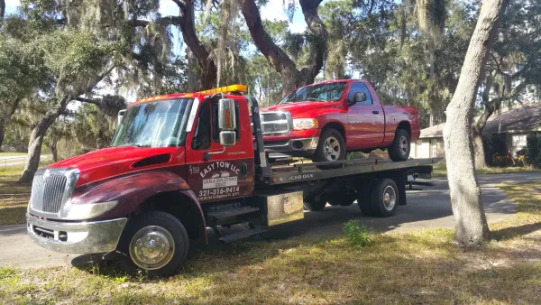EASY TOW LLC - photo 2