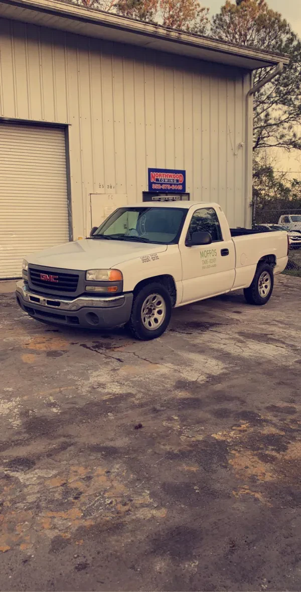 Moffo's Towing & Recovery - photo 3