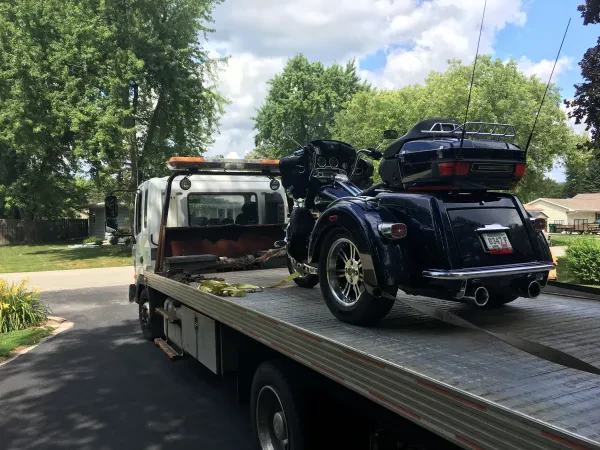 A & W Towing and Repair - photo 4