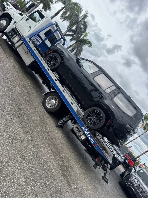 Damas Towing Service - photo 3