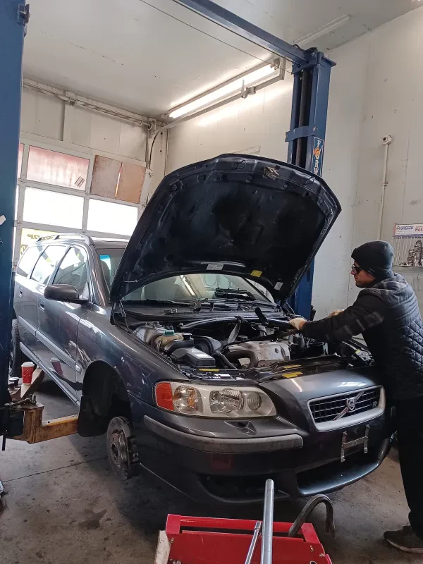 Elmer’s new and used Tires and general mechanic - photo 2