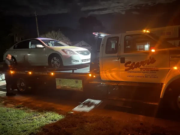 Starr's Towing - photo 3