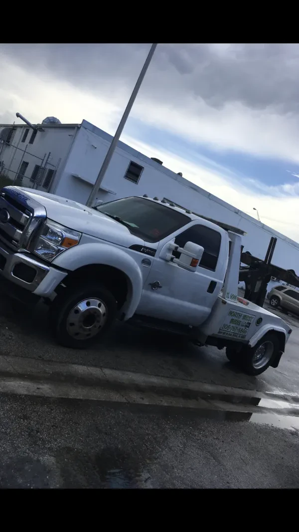 North West Wrecker LLC - photo 2
