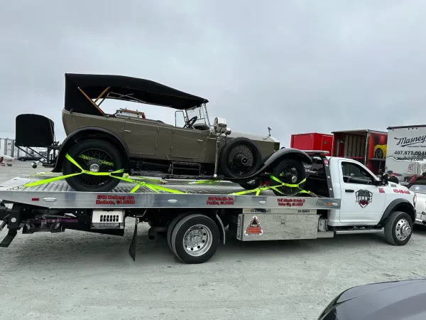 John Towing and Recovery Inc - photo 4