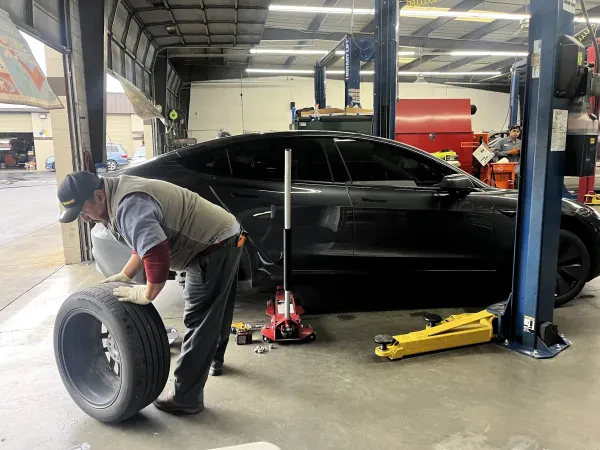 Aztek Auto Repair - photo 2