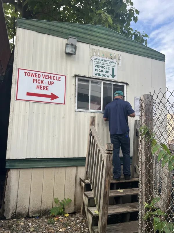 Advanced Towing Co LLC - photo 2