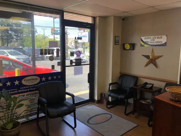 Courtesy Auto Sales - photo 4