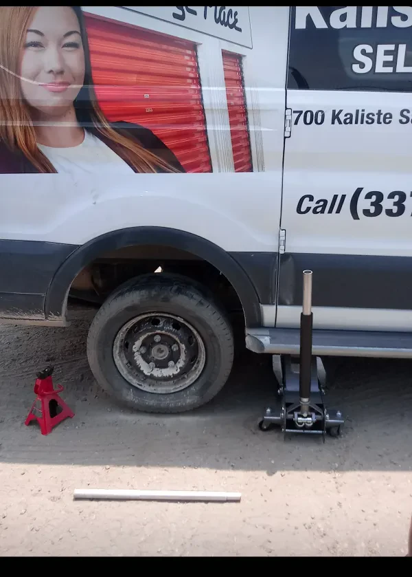 Snead's Roadside Service - photo 3