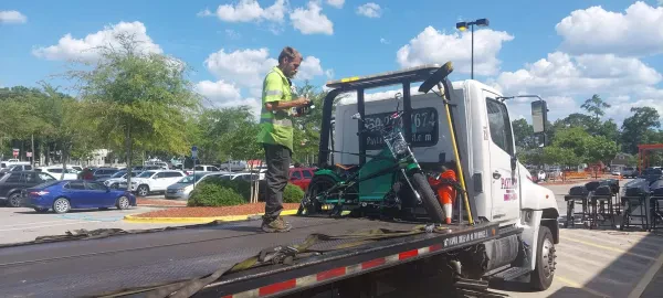 Payless Towing & Roadside Assistance LLC - photo 4