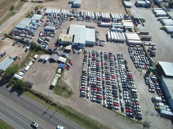 Apple Towing Co. (Laredo) - photo 4