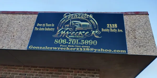 Gonzales Wrecker Service - photo 4