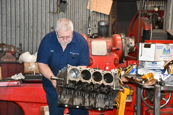 Benning Auto Parts Inc. - photo 4