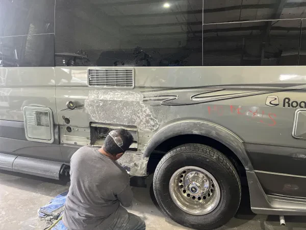 Fantastic Finishes Inc. Autobody - photo 2