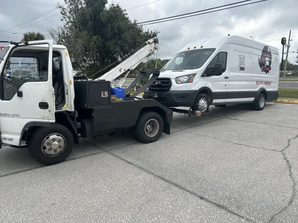 CASTILLO TOWING LLC - photo 4