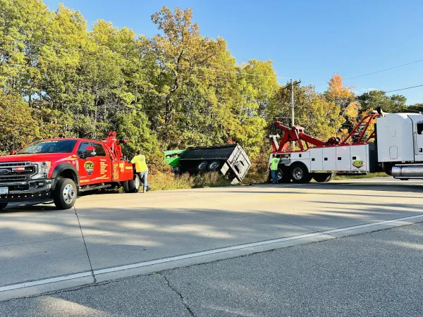 PLC Towing and Recovery - photo 2