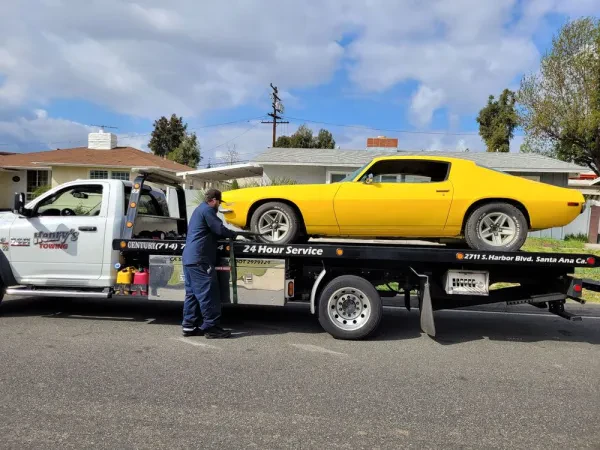 Henry's Towing Service - photo 4