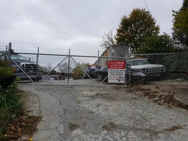 P & R Towing And Recovery - photo 2