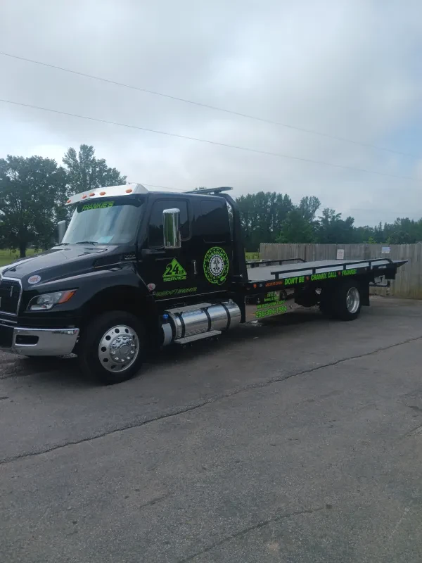 Frankie's Auto & Towing, LLC. - photo 3