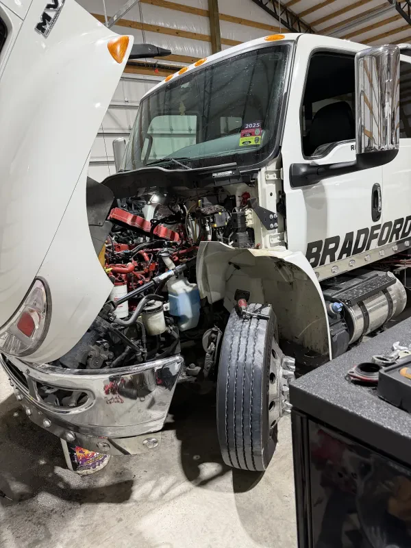 Bradford's Truck & Trailer Repair Inc - photo 3