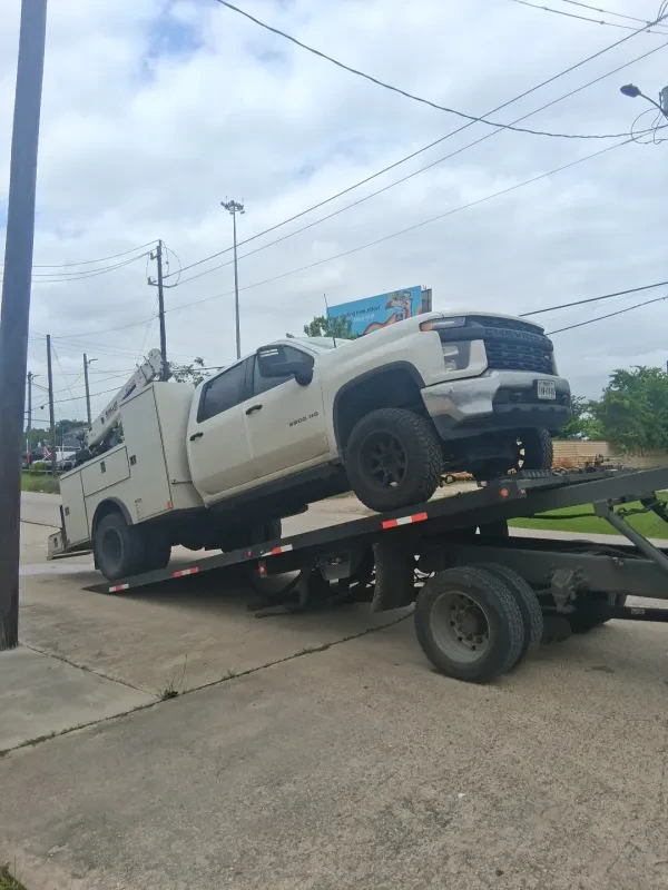 Huntsville Discount Wrecker - photo 3