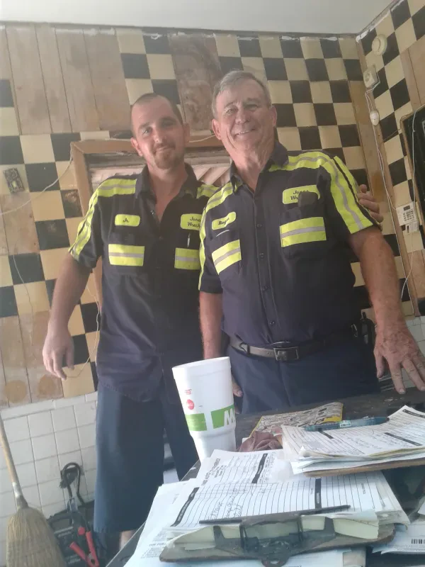 Jones Auto & Wrecker Service - photo 4
