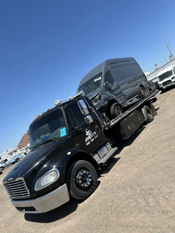 Josesito Towing Services - photo 4
