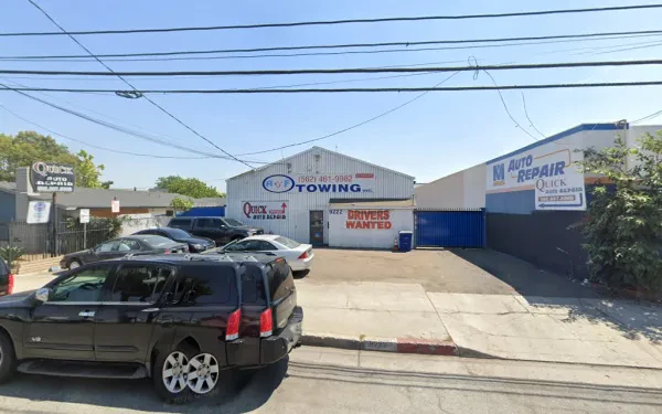 A & F Towing - photo 2
