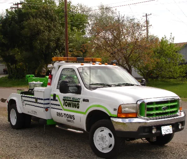 North Valley Towing - photo 2