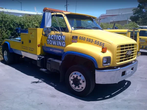 Action Towing & Road Service - photo 2