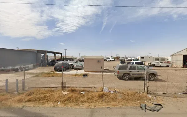 Mias Mobile Truck Repair and Towing - photo 2