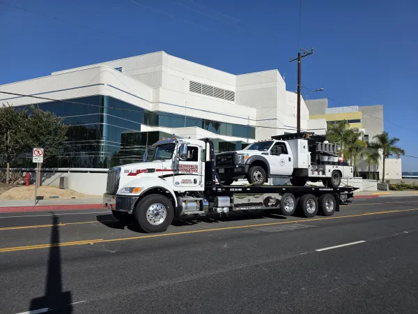 Charlie's 24hr Towing & Heavy Duty - photo 4