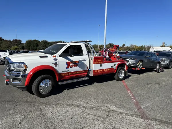 Chima's Big Rig Towing Sacramento & Elk Grove - photo 3
